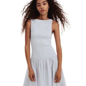 H&M Smocked Dropped Waist Seersucker Midi Dress in light blue/checked cotton XS